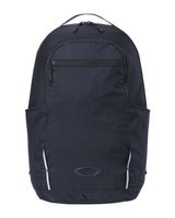 Oakley 28L Sport Backpack. FOS901244 - Team Navy