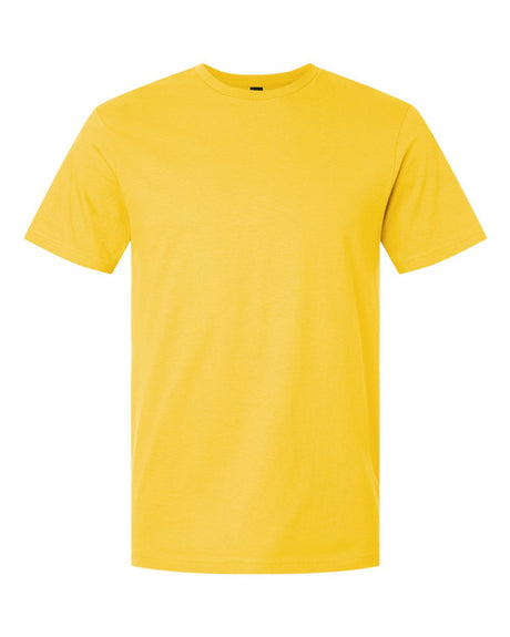 Gildan Unisex Light Cotton T-Shirt. 3000 - Daisy